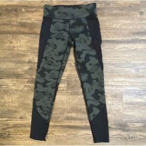 Calvin Klein‎ Performance Stretch Leggings, Size S Small Black Green Camouflage